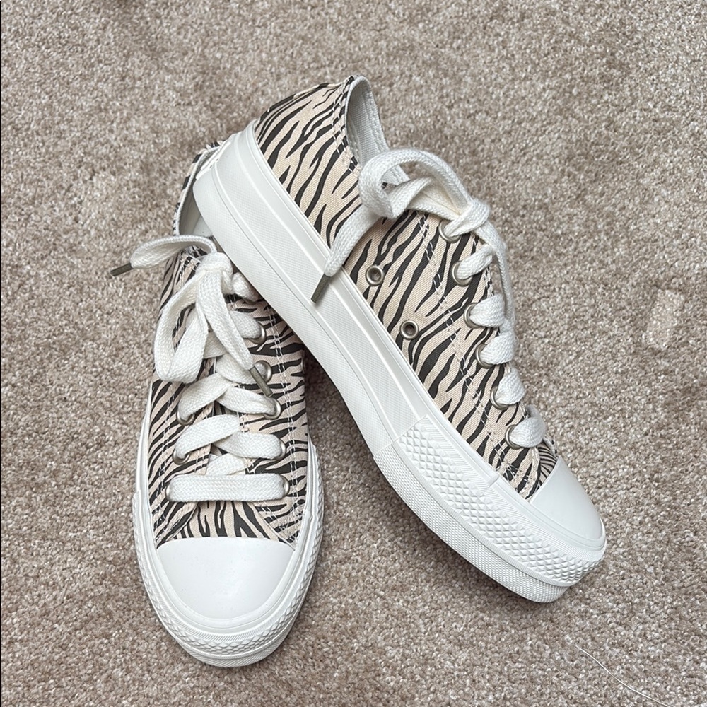 Converse Chuck Taylor All Star Lift